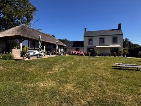 maison de luxe à vendre à bonneville-sur-touques