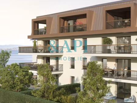 evian les bains dans un cadre exceptionnel face lac un appar