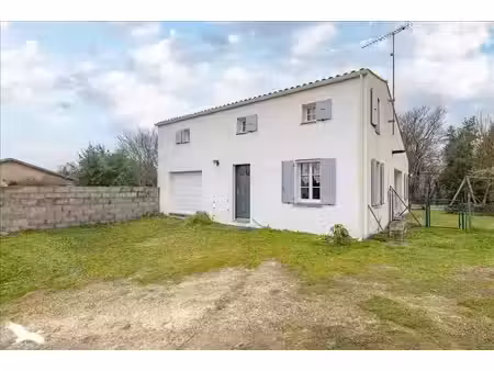 pavillon de 5 pièces principales