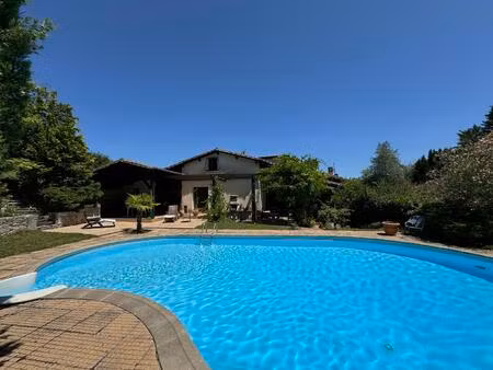 vente maison 8 pièces 240 m² layrac (47390)