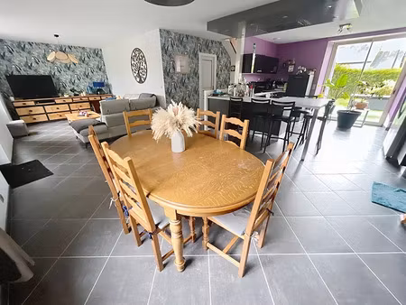 vente maison 8 pièces 157.23 m² à les chéris (50220)  311 000 €