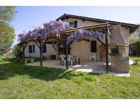 vente maison 7 pièces 240 m² à mimbaste (40350)  329 000 €