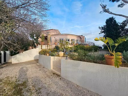 vente maison 8 pièces 155 m² bandol (83150)