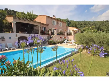 vente maison 5 pièces 167 m² seillans (83440)