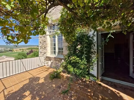 château à vendre à ongles