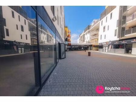 vente commerce 69 m² saint-pierre (97410)