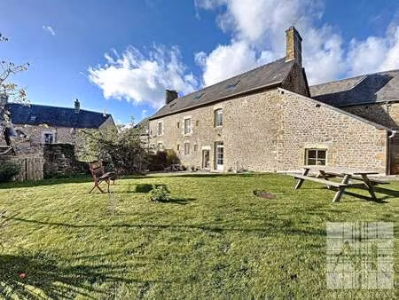 vente maison à montreuil-poulay (53640) : à vendre / 116m² montreuil-poulay