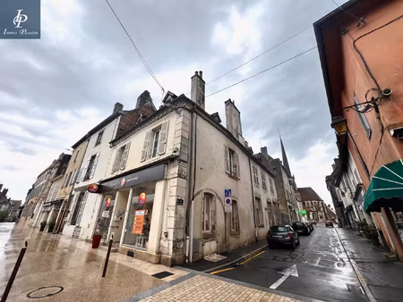 a vendre auxonne local commercial avec appartement