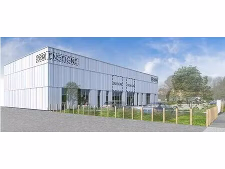 location commerce basse goulaine 382 m²