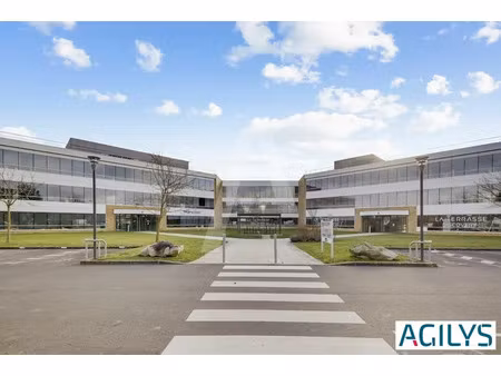 a louer : bureaux au coeur du plateau de saclay