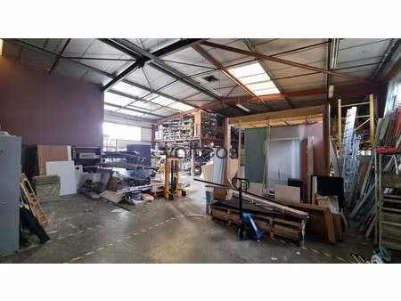 local d'activite et bureaux a louer