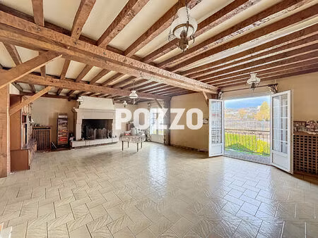 a vendre maison de 7 pieces (224 m2) a vire-normandie (14)