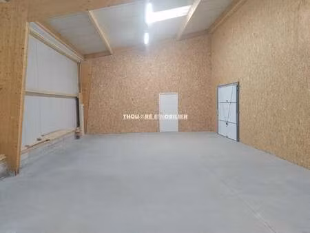 location bureaux et commerces à divatte-sur-loire (44450) : à louer / 100m² divatte-sur-lo