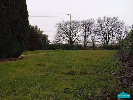 vente terrain à saint-philbert-de-grand-lieu (44310) : à vendre / 644m² saint-philbert-de-