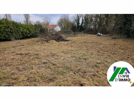 vente terrain à le vanneau-irleau (79270)  64 000 €