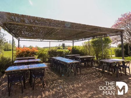 vente locaux professionnels 164 m² à bussy (18130)  176 000 €