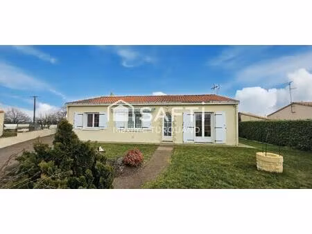 pavillon plain-pied 104m²  3 chambres  1200m² de terrain.