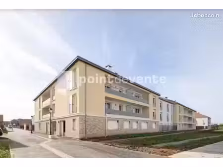 local commercial 114 m²
