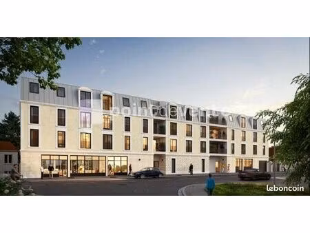 local commercial 151 m²