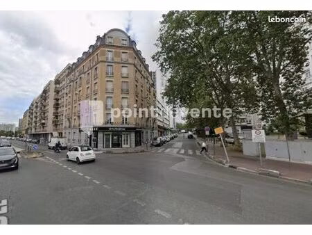 commerce mobilier/décoration 110 m²