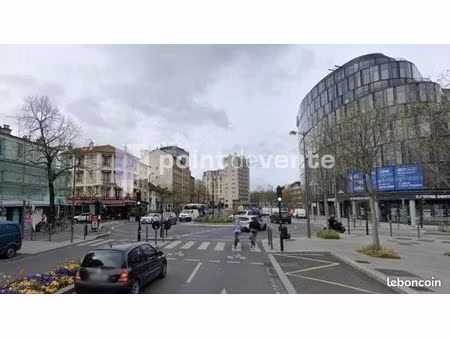 local commercial 168 m²