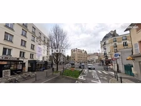 local commercial 75 m²