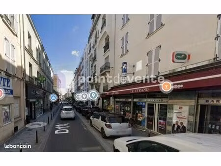 commerce beauté/coiffure 65 m²