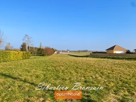 à vendre : terrain de 1 915 m² – proche chaussin  au calme