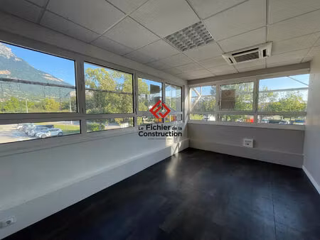 location commerce 1 pièce 87 m² à claix (38640)