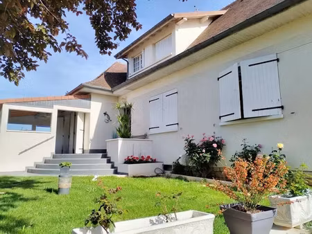 vente maison 183 m² à gourdon (46300)  330 000 €