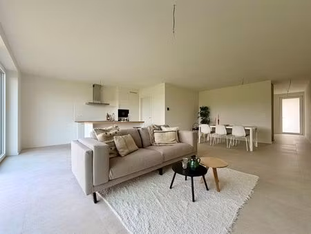 huis te koop in vrasene met 3 slaapkamers