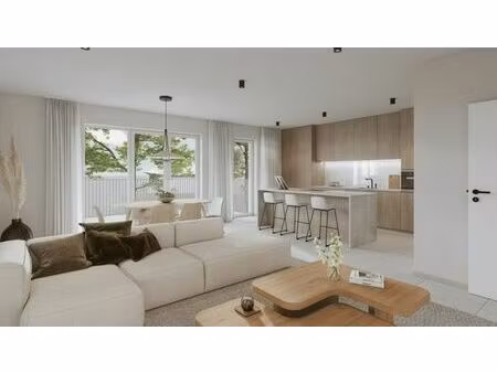 appartement au premier étage avec 2 chambres à coucher