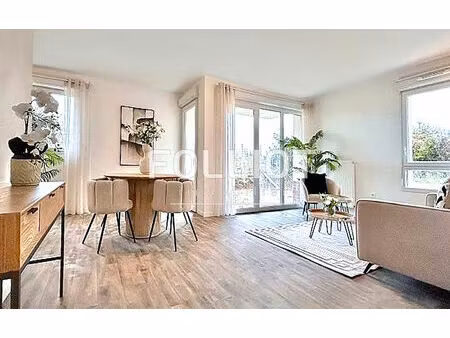 appartement deux pièces avec balcons à douvres la délivrande