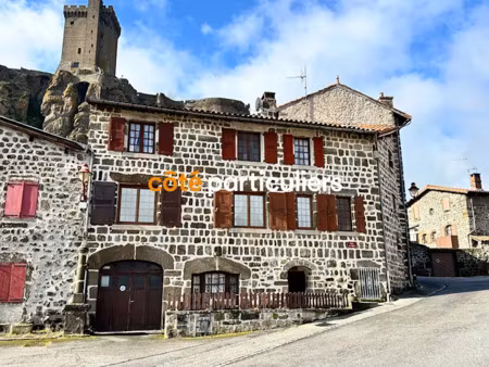 vente maison 6 pièces 298 m² à polignac (43000)  246 000 €