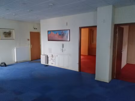 vente bureau 273 m² soissons (02200)