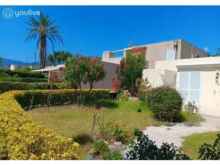 appartement t2 de 42 30 m2 meublée dernier étage avec sa vue mer