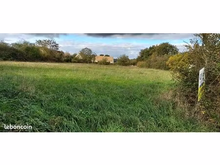 terrain 4860 m² saint-marceau