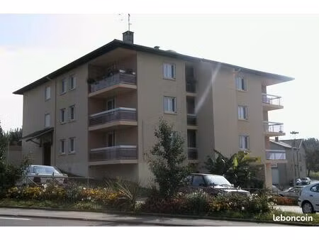 local 70 m² saint-étienne-du-bois