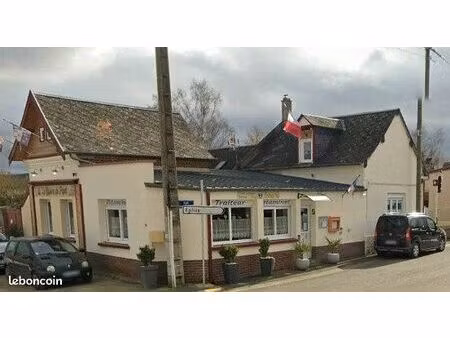 local 145 m² éplessier