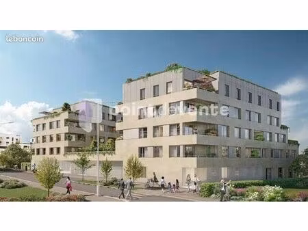 local commercial 211 m²