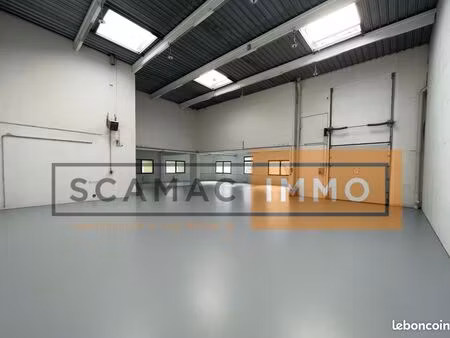 local d'activité 518 m²