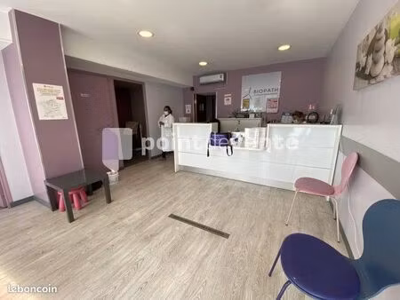 local commercial 70 m²