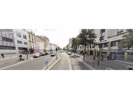 local commercial 328 m²