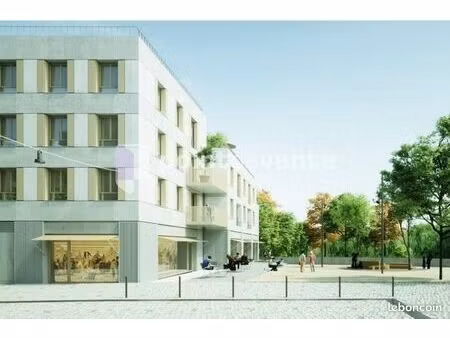 local commercial 65 m²