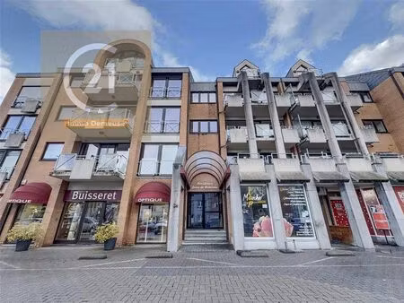 triplex à louer avec terrasse et 4 chambres   marche-en-famenne (vbc35929)