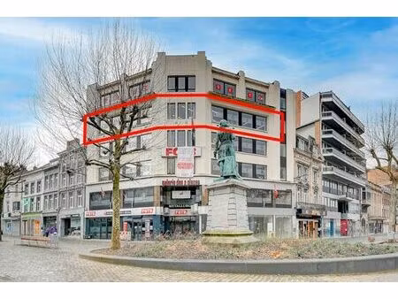 beau plateau de bureaux - a saisir !