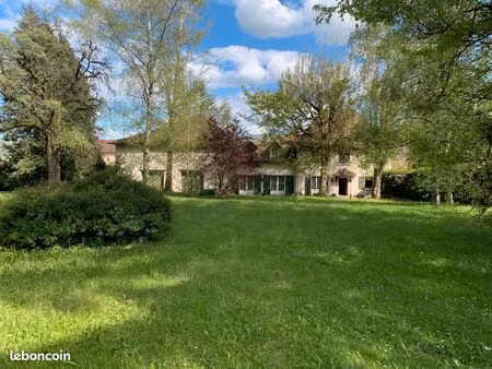 propriété 6 pièces 124 m²