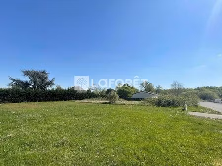 terrain saint-seurin-sur-l'isle à vendre