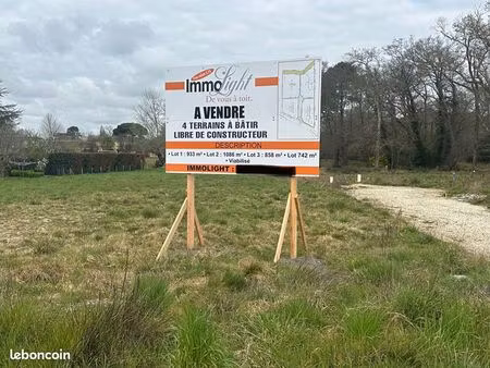 terrain 1086 m² canejan