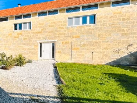 maison 3 pièces 163 m²